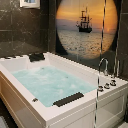 Droom-sauna Balneo & Cinema A Jusqu'a 4 Invites Apartment *