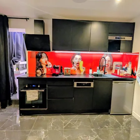 Droom-sauna Balneo & Cinema A Jusqu'a 4 Invites *